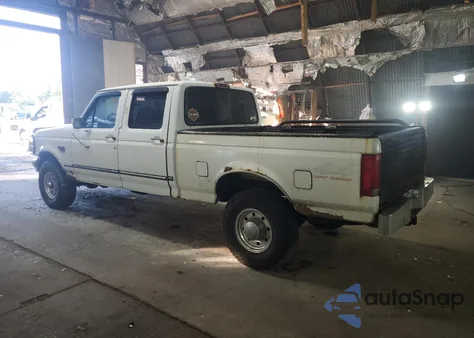 1997 Ford F250 z USA, uszkodzony, nr VIN 1FTHW26F4VEB97323